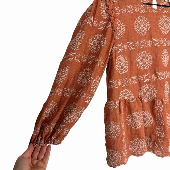 BLU PEPPER Womens Clay Orange Embroidered Peasant Blouse Top Small Boho - Picture 6 of 12